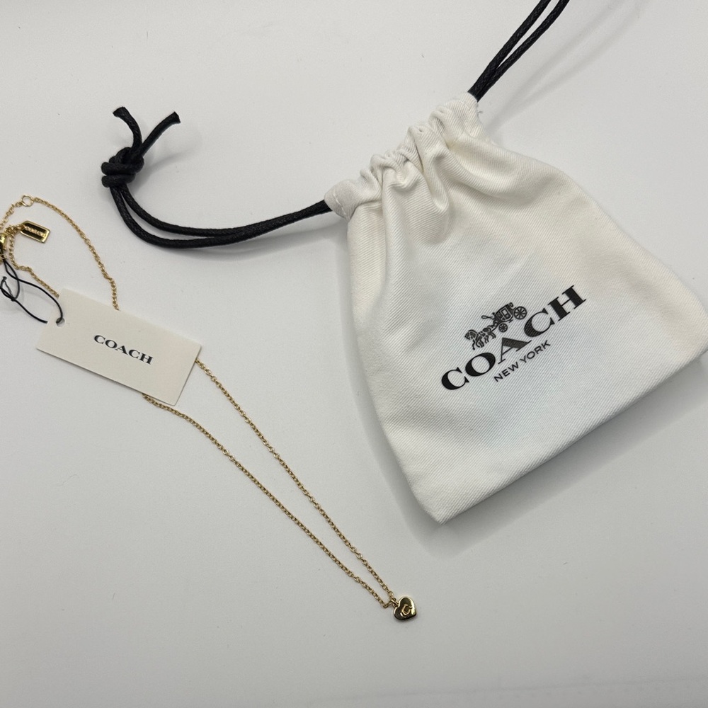 NWT COACH Gold Heart Reversible Charm Necklace - Picture 4 of 15